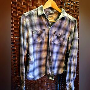TNA blue plaid shirt Small